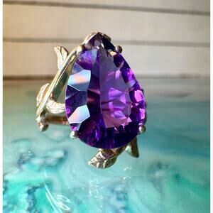 5.80ct Amethyst Ring – Sterling Silver Leaf Band – Size 8